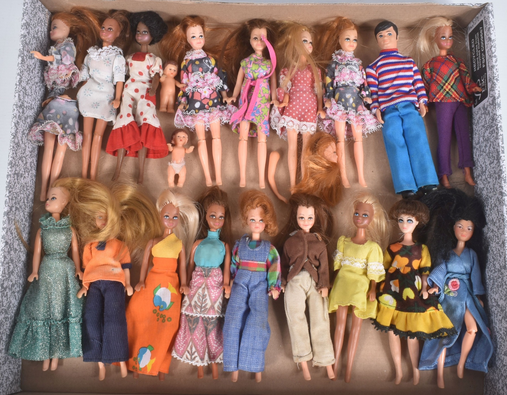 Palitoy Pippa And Friends Dolls Sold £900