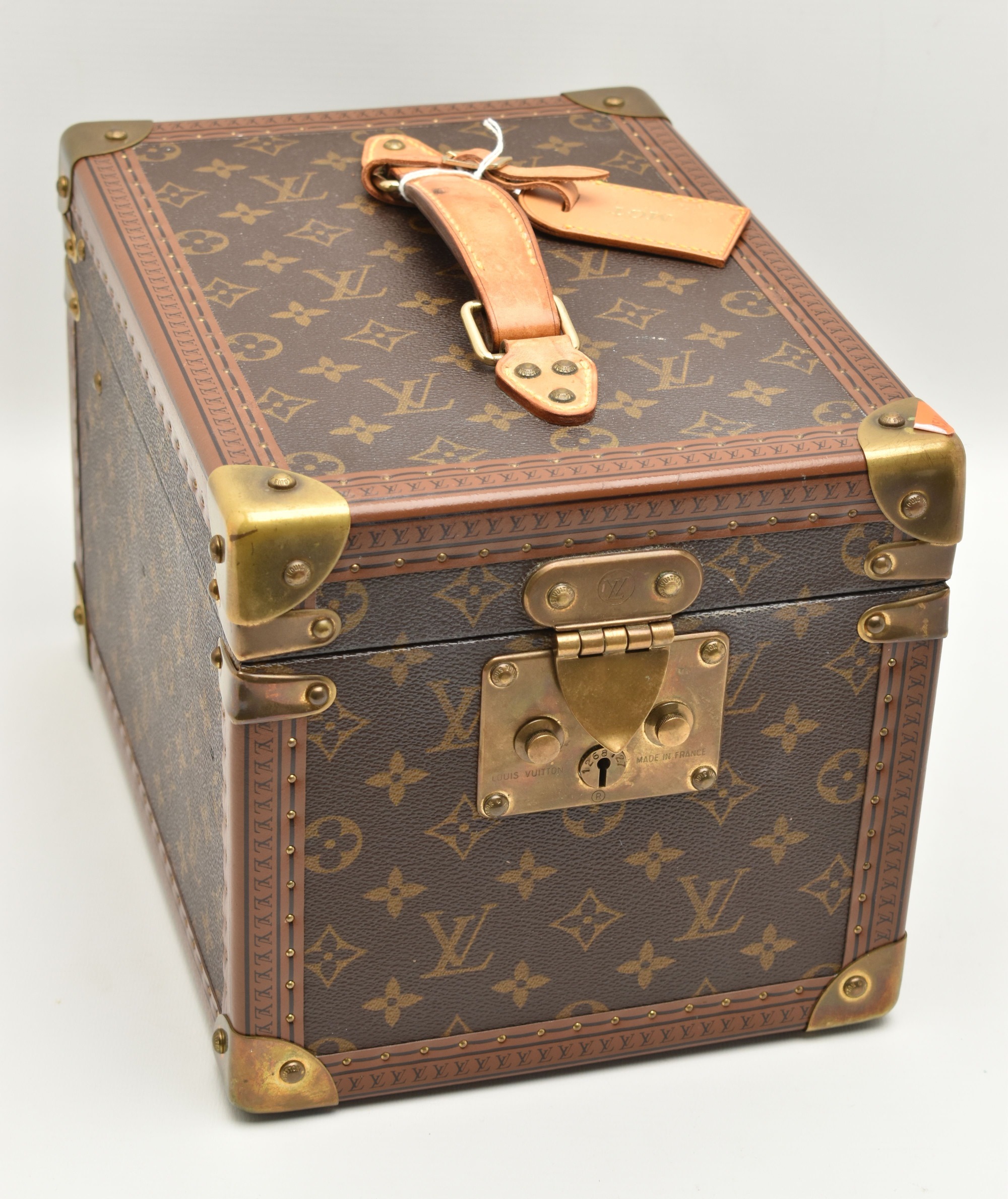 Louis Vuitton Travel Case Sold £1,000