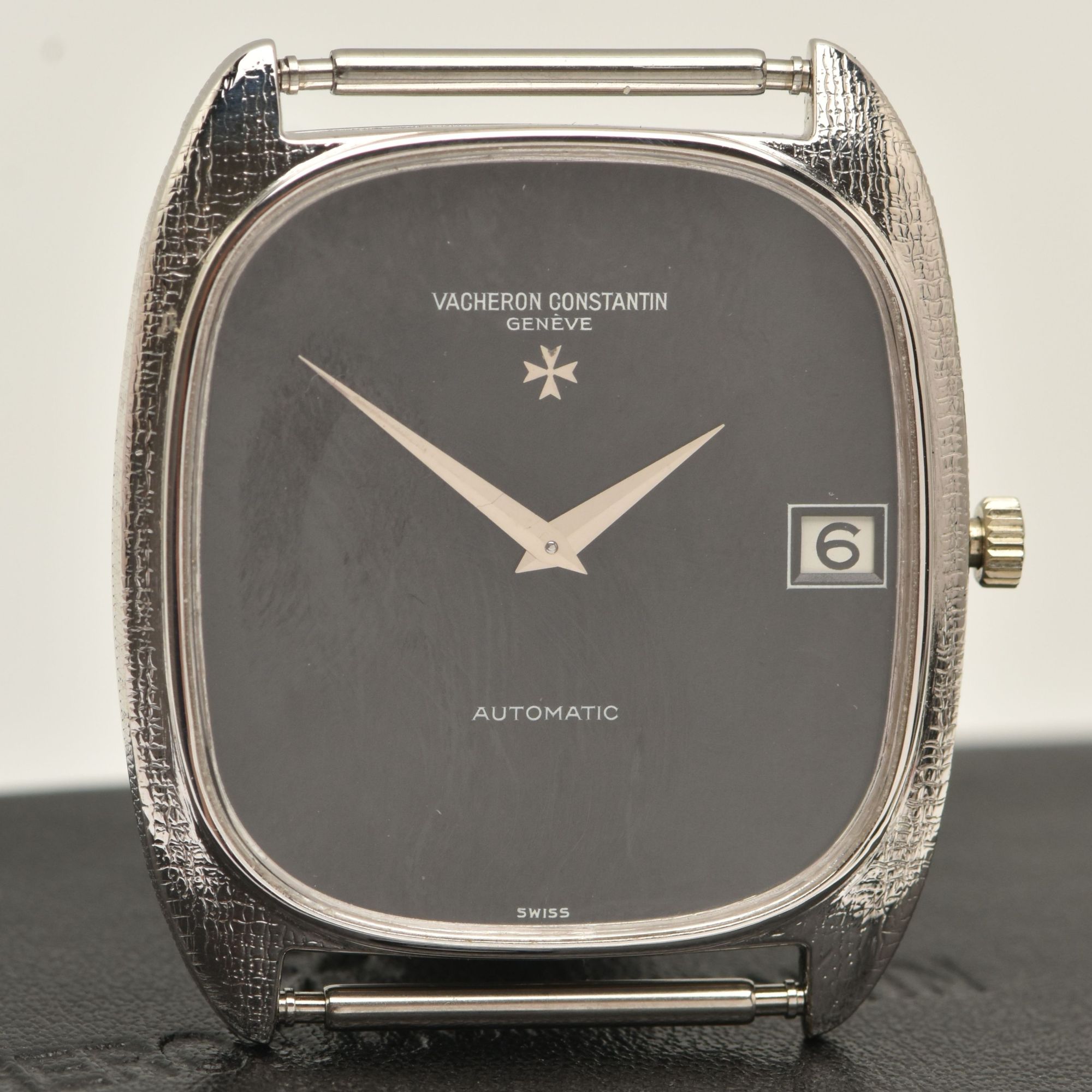 The Vacheron Constantin ultra-thin automatic, sold at £2,800.