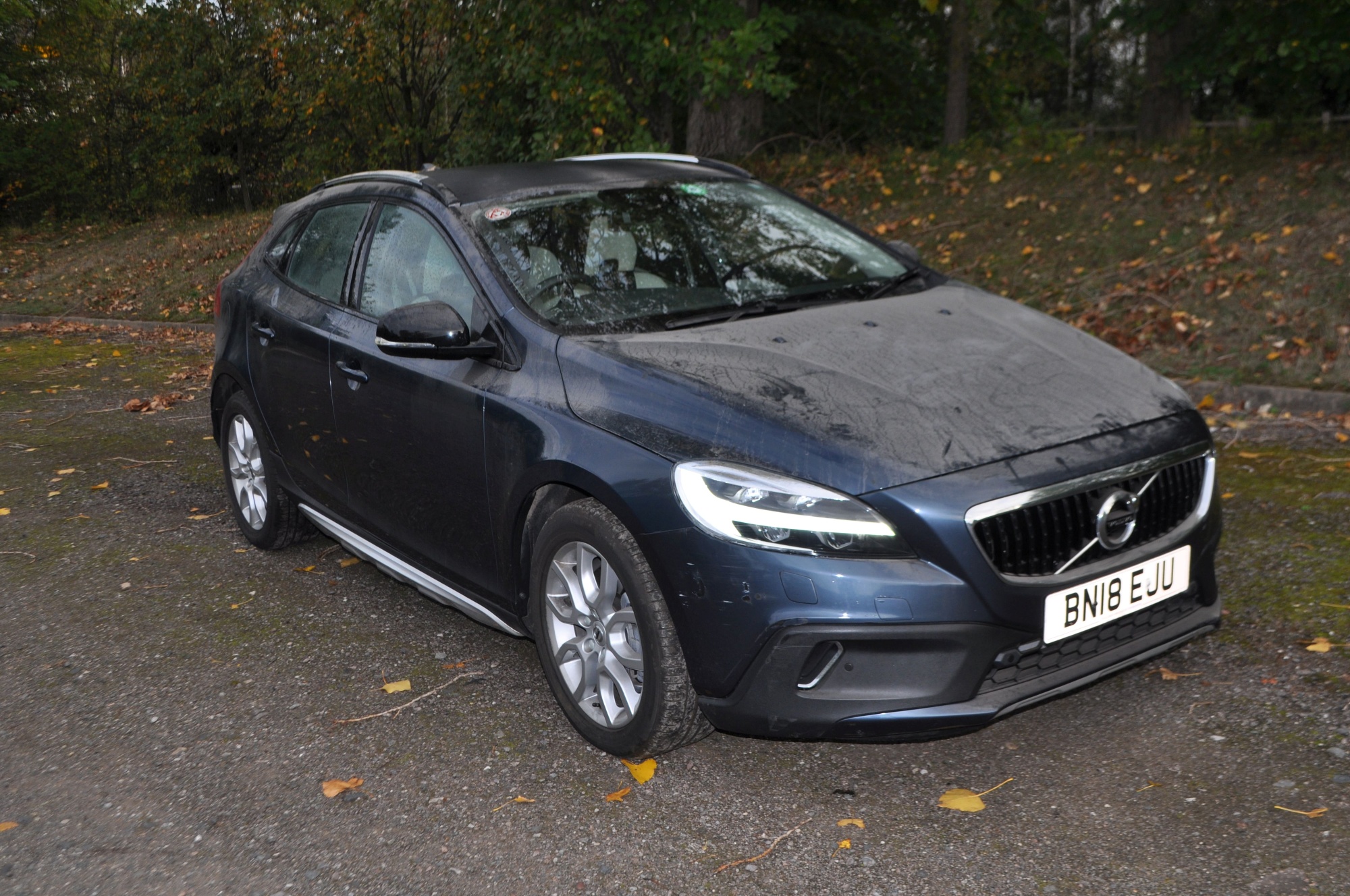 2028 Volvo V40 Ts Cross Country Car Sold £11,600