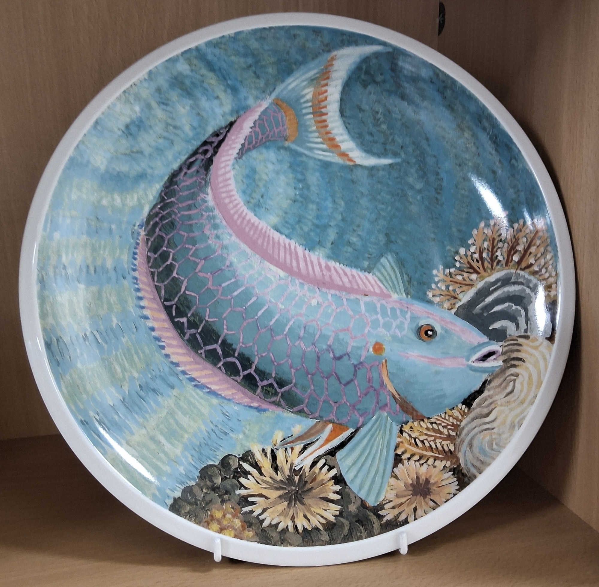 Lot 786: Portmeirion Caribbean platter 'Parrot Fish', a 2002 limited edition.