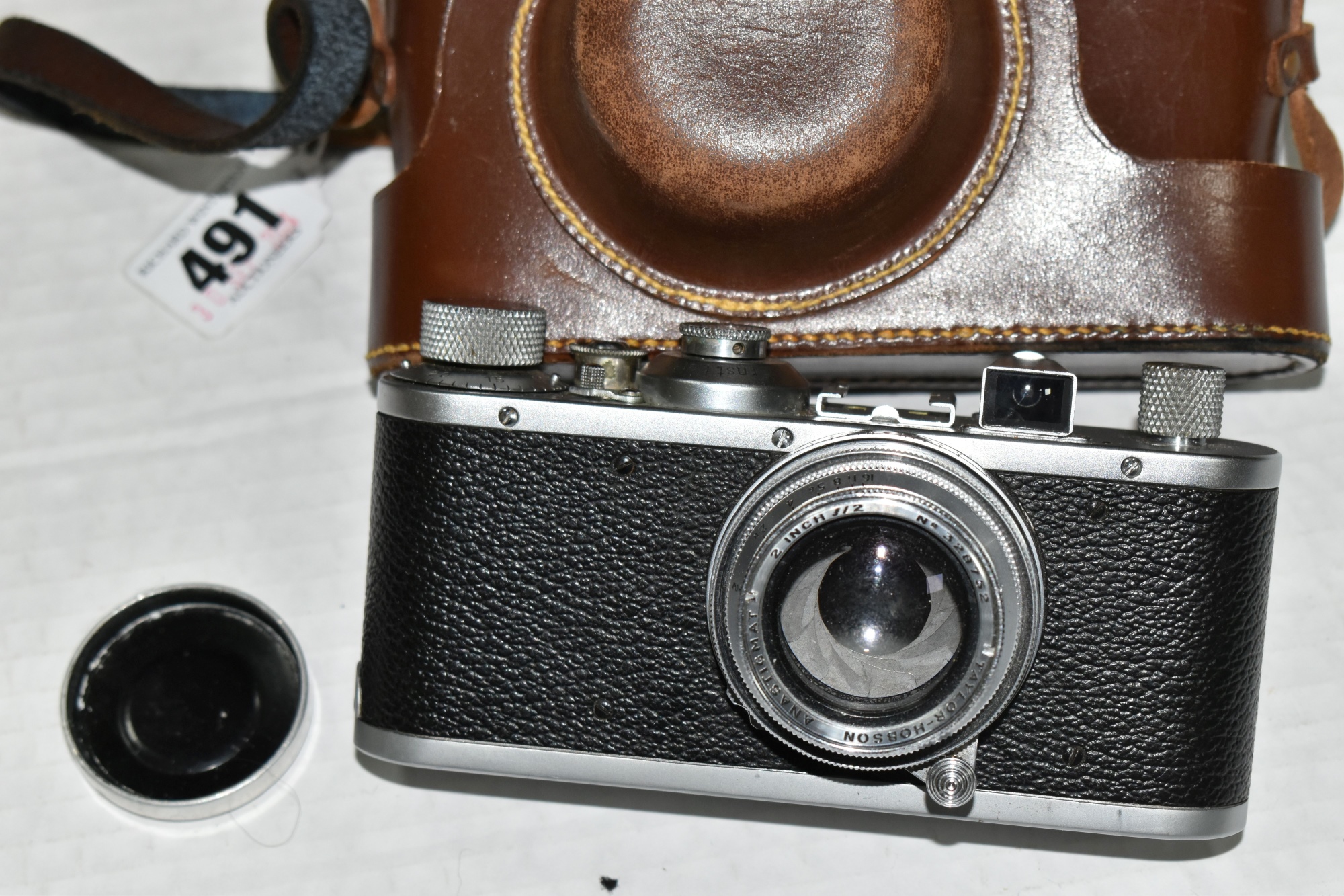 Ernst Leitz Leica Standard Model E Camera With Taylor Hobson Lens Sold £950