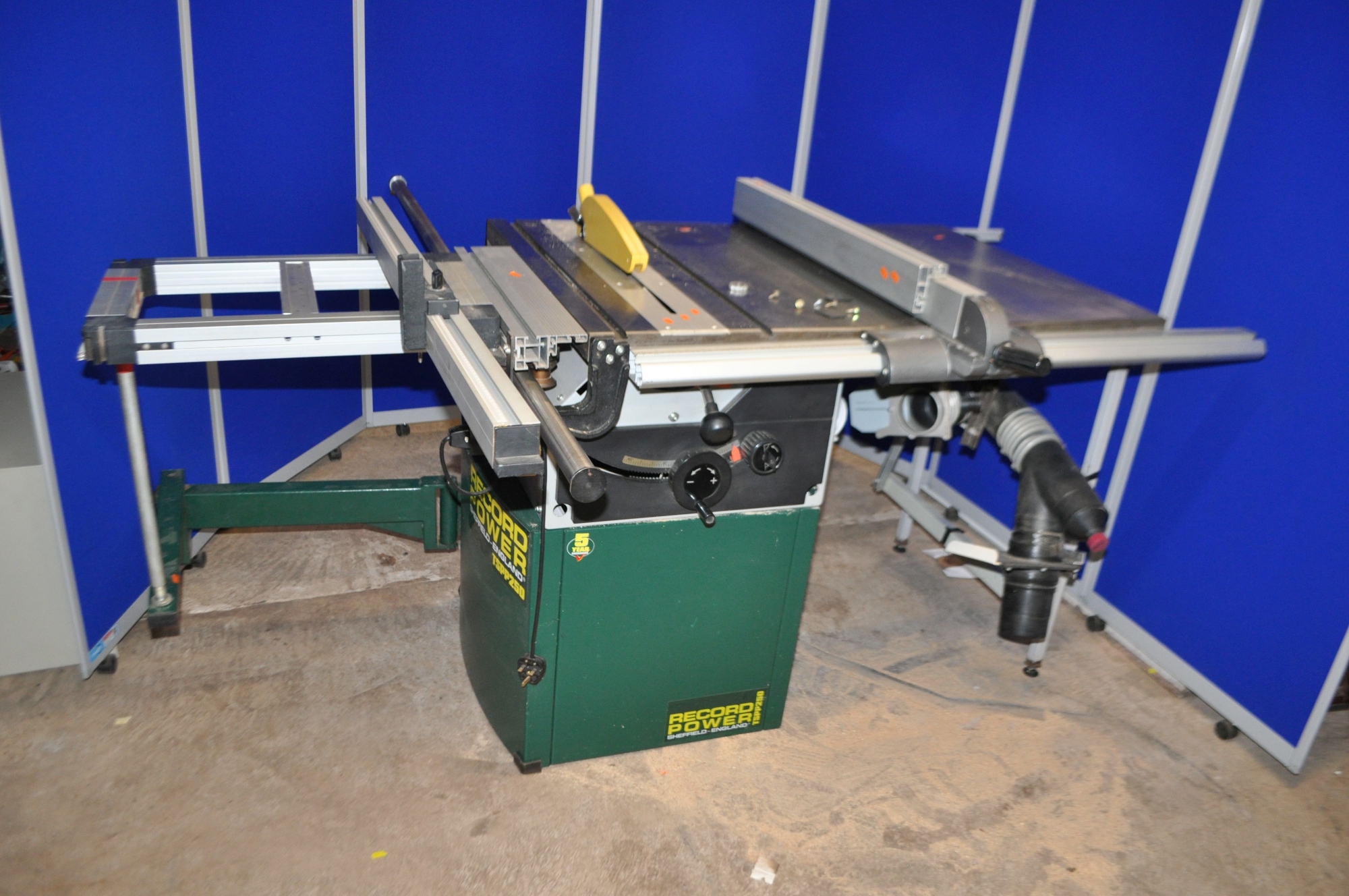 Record Power Tabletop Saw Sold £400