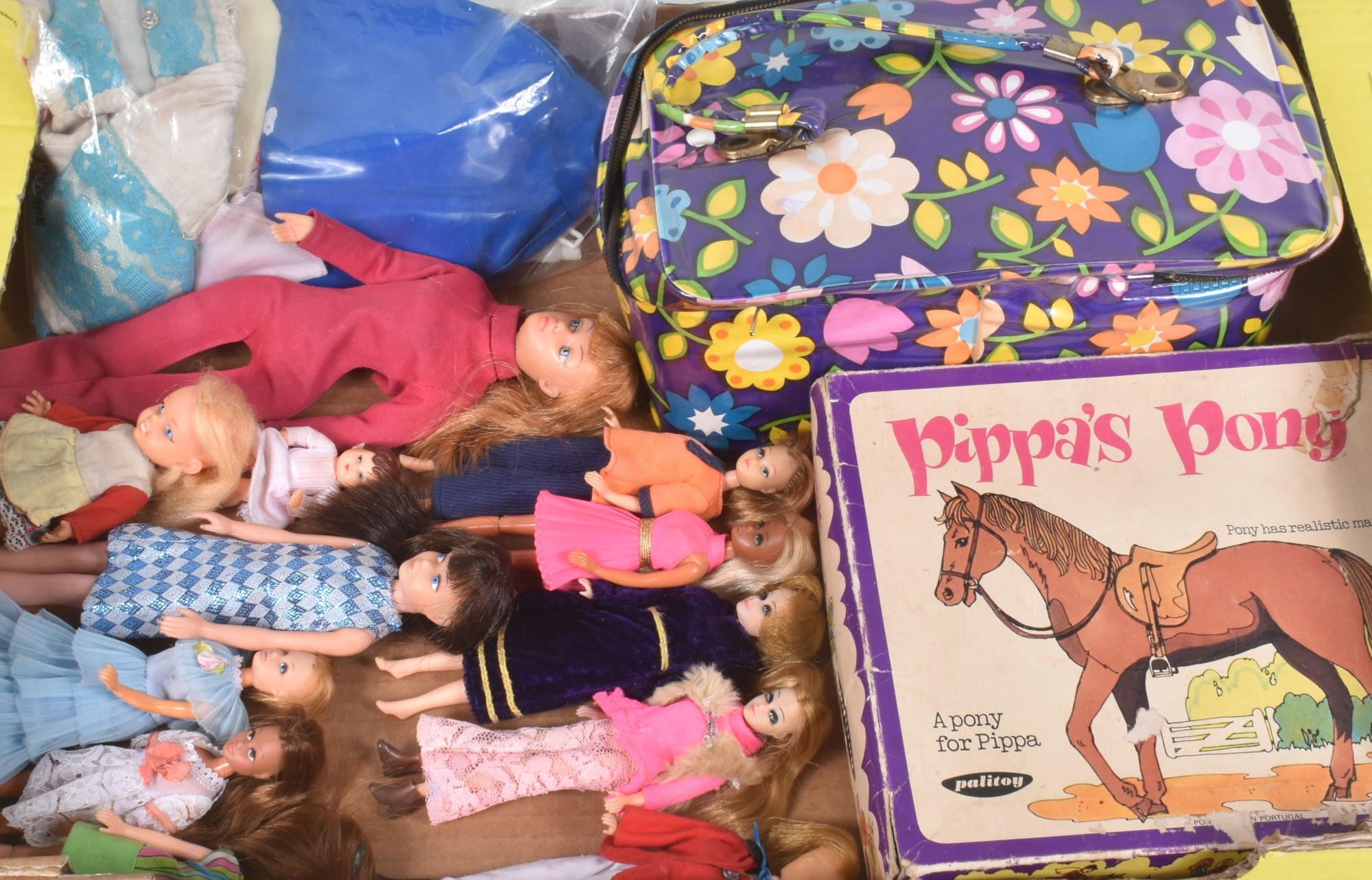 Palitoy Pippa And Friends Dolls And Accessories Sold £240
