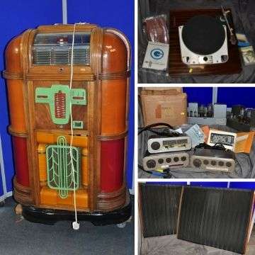 Left: A 1939 Rock-Ola ST39 jukebox. Top down: A Garrard 301 turntable with Goldring Lenco tone arm, Quad amplifiers and Quad Electrostatic speakers.